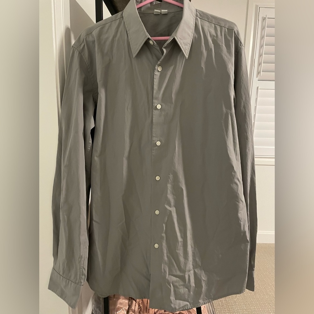 Uniqlo shirt